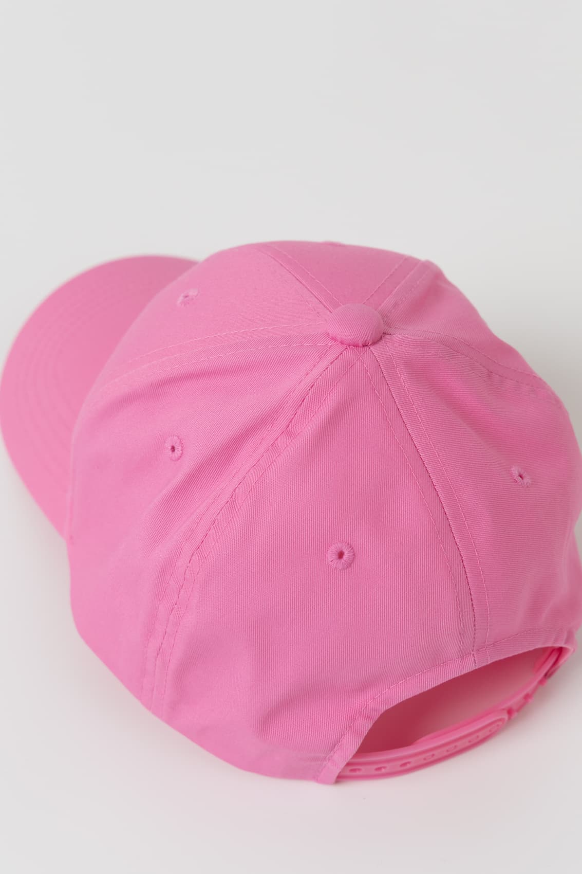 s*読様 SEA キャップ　24ss完売商品　ピンク　未使用品 Supreme シュプリーム S LOGO 6-Panel Cap ロゴ刺? キャップ